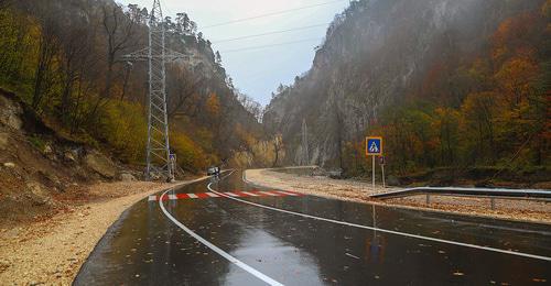 A road. Ingushetia. Photo by Martin Iden http://www.gazetaingush.ru/