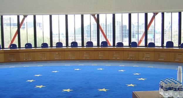 A court hall. The European Court of Human Rights. Photo: Djtm https://ru.wikipedia.org