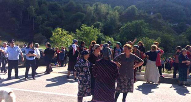 Residents of the village of Kendelen. September 19, 2018. Photo by Tamara Gerieva for the "Caucasian Knot"