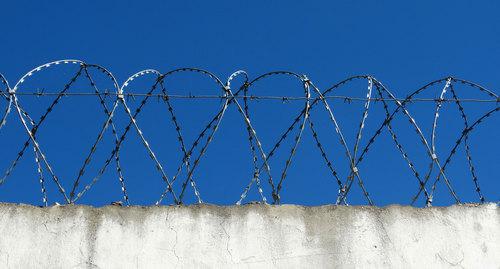 Prison fence. Photo by Nina Tumanova for the Caucasian Knot