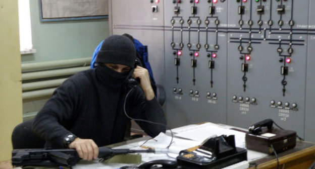 An intelligence agent. Photo http://nac.gov.ru/antiterroristicheskie-ucheniya/operativnym-shtabom-v-kaluzhskoy-oblasti-4.html