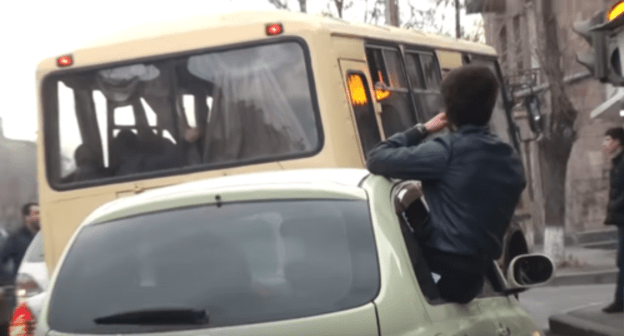 Screenshot of the video of the bus incident in Yerevan on January 8, 2018, https://www.youtube.com/watch?v=mo_wISouN1k