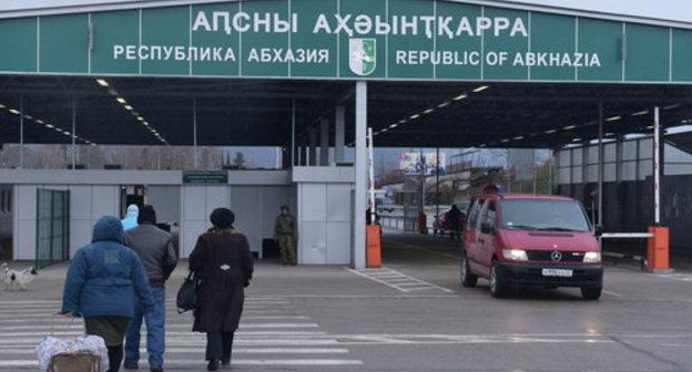 A checkpoint at the border between Georgia and Abkhazia. Photo © Sputnik / Томас Тхайцук
https://ee.sputniknews.ru/politics/20180523/10793260/parlamentarij-estonia-vzgljanut-gruzia-abhazia.html"