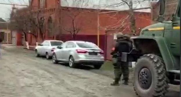 Law enforcers in masks in the streets of Ingushetia on April 3, 2019. Photo: screenshot of the video by FortangaORG