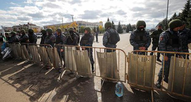 Law enforcers, Magas, October 2018. Photo: REUTERS/Maxim Shemetov