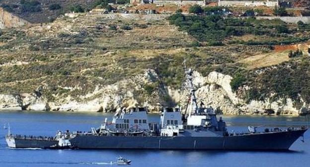 The US Navy USS Ross DDG-71 destroyer. Photo: Paul Farley - http://www.navy.mil/management/photodb/photos/060625-N-0780F-001.jpg, Общественное достояние, https://commons.wikimedia.org/w/index.php?curid=4544703