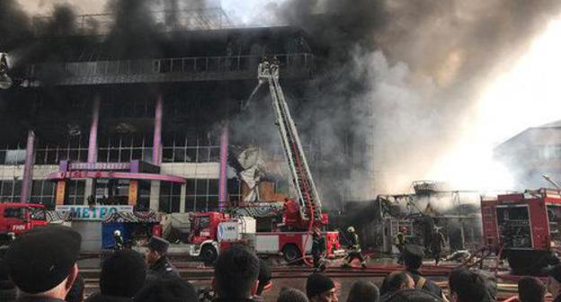 A fire in the "Diglas" Shopping Centre in Baku. March 26, 2019. Photo by Aziz Karimov for the "Caucasian Knot"