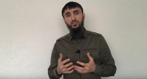 Tumso Abdurakhmanov. Screenshot of the video by ABU-SADDAM SHISHANI https://www.youtube.com/watch?v=GJaYcGKW99M