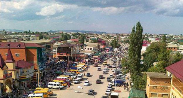 Buynaksk, Dagestan. Photo: Marat Arslangereev http://www.odnoselchane.ru/