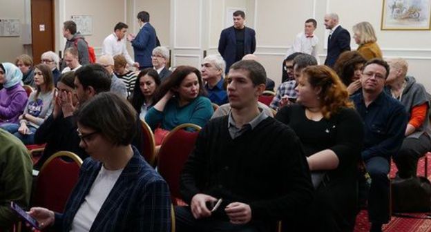 Participants of the ceremony of granting the award named after Akhmednabiyev. Photo by the "Caucasian Knot"