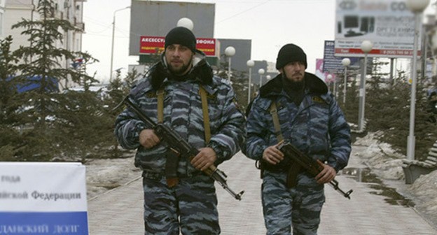 Policemen in Grozny. Photo: REUTERS/Said Tsarnayev