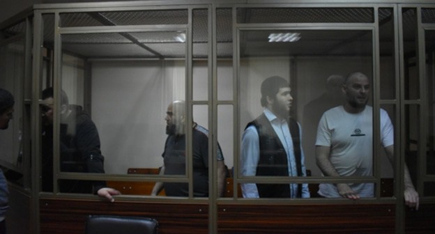 Ilsur Amangaziev, Uveis Nimatulaev, Khasan Kitiev and Georgy Yusupov (from left to right) in the courtroom. Photo by Konstantin Volgin for the Caucasian Knot