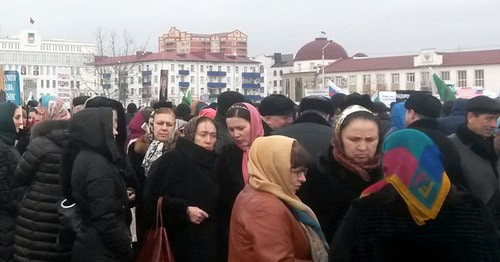 Grozny residents. Photo by Nikolai Petrov for the Caucasian Knot