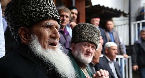 Ingush elders. Photo by Tatiana Gantimurova for the Caucasian Knot