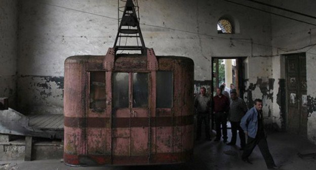 A cabin for lifting miners in the Chiatura District of Georgia. Photo: REUTERS/David Mdzinarishvili