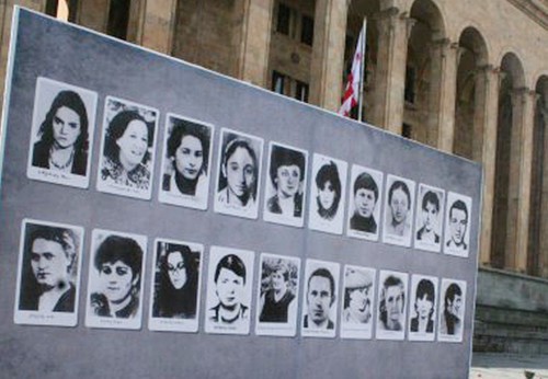 Photos of the people (mostly women) who perished during the tragic events on April 9, 1989 in Tbilisi. Photo George barateli by George Barateli in 2008  https://ru.wikipedia.org/wiki/Тбилисские_события_(1989)