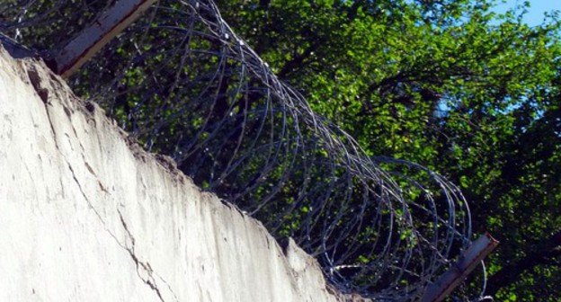 Fencing around a secure facility. Photo by Nina Tumanova for the "Caucasian Knot"