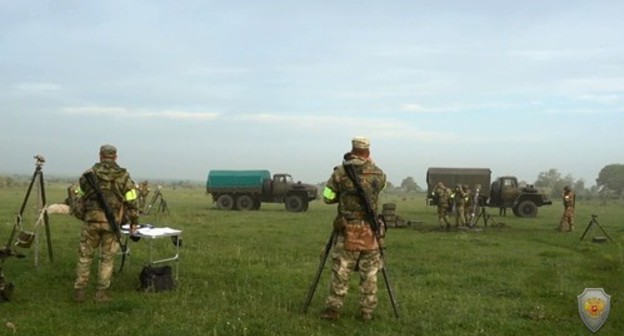 Law enforcers at the site of the special operation in Dagestan on May 22, 2020. Photo from the website of the Russian National Antiterrorist Committee (NAC) http://nac.gov.ru