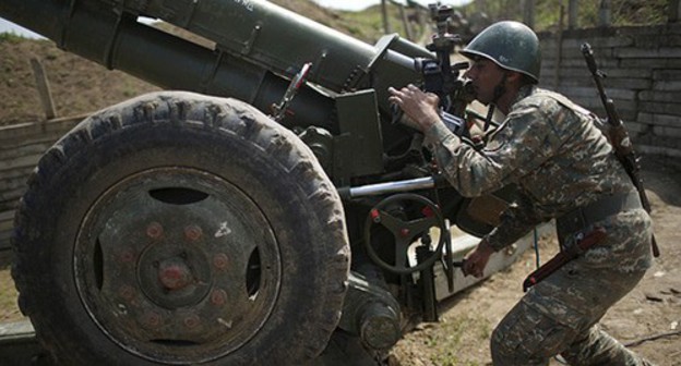 At the contact line in Nagorno-Karabakh. Photo: REUTERS/Staff