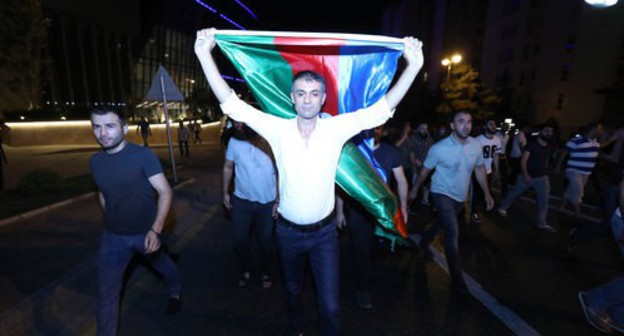 Participants of a spontaneous rally in support of the Azerbaijani army on July 14, 2020. Photo by Aziz Karimov for the "Caucasian Knot"