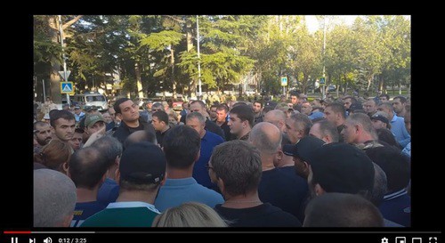 A protest action in Tskhinvali. Screenshot of the video https://www.youtube.com/watch?v=bxIWcW8pGxA