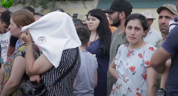 Women staying in a camp near Kullar. Screenshot from video posted by the Caucasian Knot at: https://www.youtube.com/watch?v=11hN-YEmPIg&t=109s