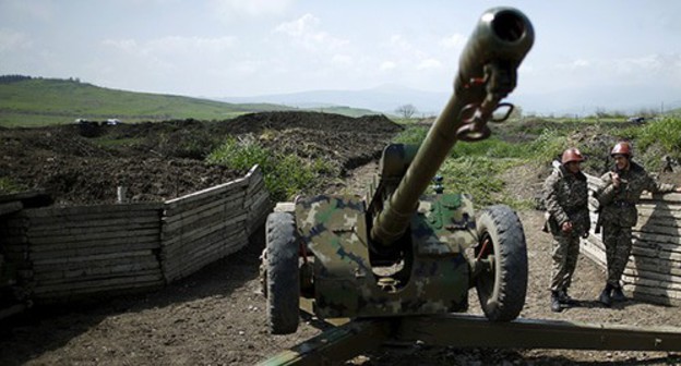 At the contact line in Nagorno-Karabakh. Photo: REUTERS/Staff