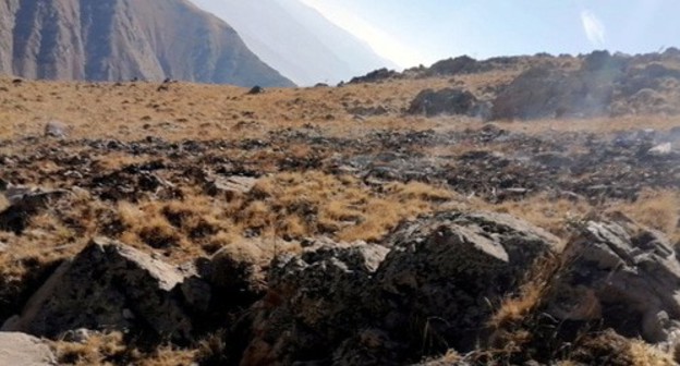 At the site of shelling attack on Nakhichevan. Photo: official website of the Ministry of Defence of Azerbaijan, https://mod.gov.az/