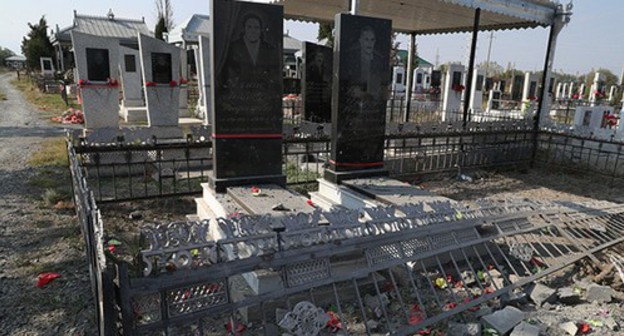 Headstones destroyed by the explosion  in the cemetery in the Terter District of Azerbaijan. October 15, 2020. Photo by Aziz Karimov for the "Caucasian Knot"