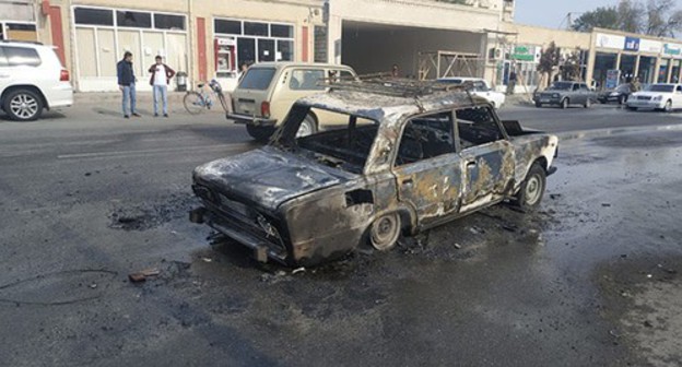 A car destroyed as a result of shelling attack on Barda, October 28, 2020. Photo by Aziz Karimov for the Caucasian Knot