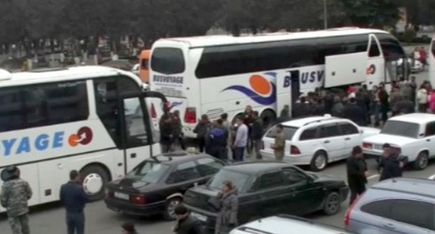 Refugees in Stepanakert. Photo: press service of the Ministry of Defence of Russia, http://mil.ru/russian_peacekeeping_forces/news/more.htm?id=12329168@egNews