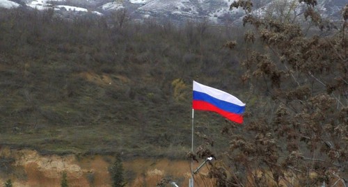 Russian flag in the territory of Nagorno-Karabakh. Photo by David Simonyan for the "Caucasian Knot"
