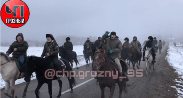 An equestrian march to the grave of Abdullakh Anzorov. Screenshot: https://www.instagram.com/p/CJAHGJpnRra/