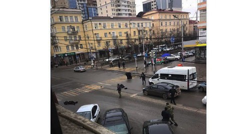 At the scene of a shooting in Grozny. Screenshot https://t.me/bazabazon/5513