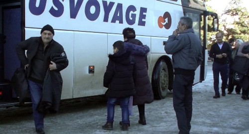 Refugees returning to Stepanakert. Photo: press service of the Ministry of Defence of Russia, http://mil.ru/russian_peacekeeping_forces/news/more.htm?id=12335098@egNews