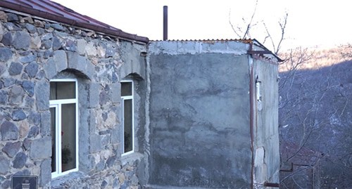 Private house in the village of Shurnukh, Armenia, January 8, 2021. Screenshot: "Sputnik Armenia", https://ru.armeniasputnik.am/society/20210108/26034112/V-raskolotom-Shurnukhe-budet-postroeno-12-novykh-domov.html