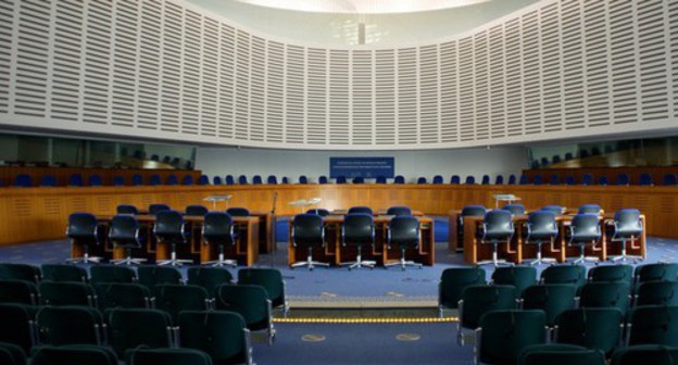 Meeting room of the ECtHR. Photo: CherryX https://ru.wikipedia.org/wiki/Европейский_суд_по_правам_человека pm MSK.