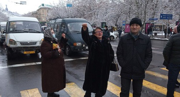 Pashinyan's opponents block Yerevan streets, February 20, 2021. Photo by Tigran Petrosyan for the Caucasian Knot