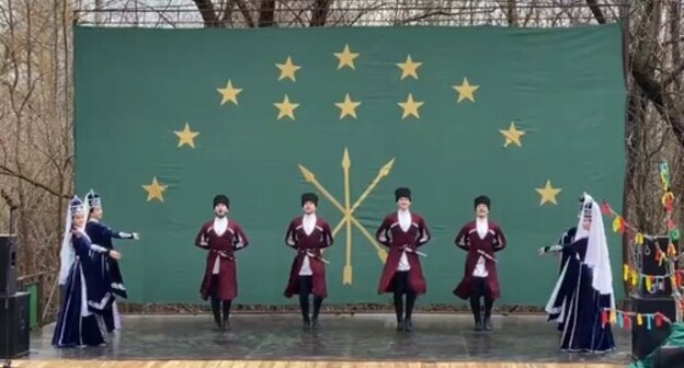 Adygs dancing a traditional dance during the celebration of the Circassian New Year at the Gaverdovsky Farm, March 21, 2021. Screenshot of the video published on "VKontakte" https://vk.com/typical01?w=wall-32771925_197124