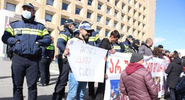 Protest action in front of the government building in Georgia, Tbilisi, March 9, 2021. Photo by Inna Kukudzhanova for the Caucasian Knot