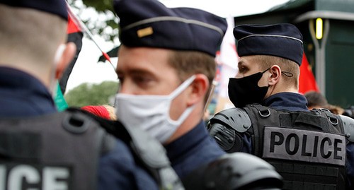 French police. Photo: REUTERS/Sarah Meyssonnier