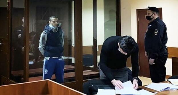 Said-Mukhammad Djumaev (left) in a courtroom. Photo: Moscow Presnensky District Court