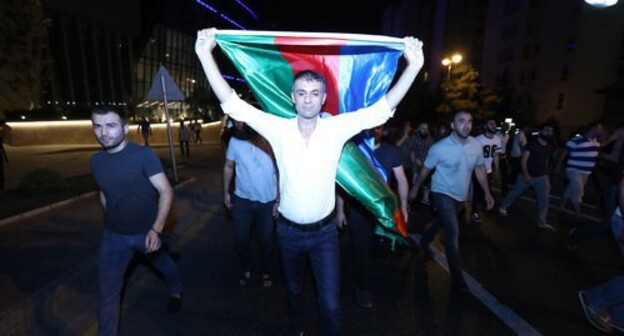 An unauthorized march in support of the Azerbaijani Army, Baku, July 14, 2020. Photo by Aziz Karimov for the Caucasian Knot