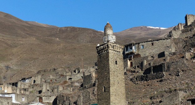 A minaret in the village of Shinaz. Photo: Fred Schaerli https://ru.wikipedia.org/