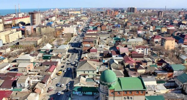 Makhachkala. Dagestan. Photo by Arsen Bagaziev http://www.odnoselchane.ru/