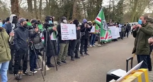 Rally of Chechen emigrants in Strasbourg, January 8, 2022. Screenshot: https://t.me/mysliislama/3671