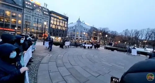 Rally against violence on Chechen women. Oslo, January 29, 2022. Screenshot: https://www.youtube.com/c/NizamChannel/videos