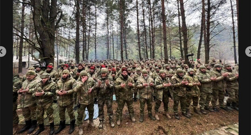 Chechen militaries. Screenshot of the video https://www.instagram.com/stories/ya_pomoshnik_kra_95/2780830246003409492/
