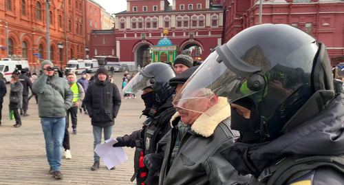 The detention of Oleg Orlov in Moscow on March 6, 2022. Screenshot of the video on the Telegram channel of the Human Rights Centre “Memorial” https://t.me/polniypc/1992