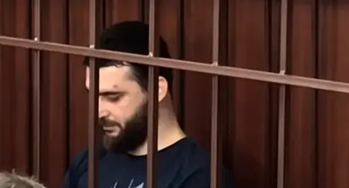 Abdulmumin Gadjiev at a court session. Screenshot of the video by the "Caucasian Knot" https://www.youtube.com/watch?v=ZnfT9sdFsYA&amp;t=26s